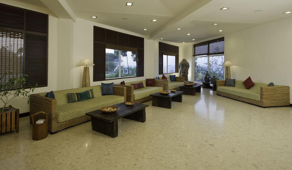 Annai Celestial Resorts Канякумари Екстериор снимка