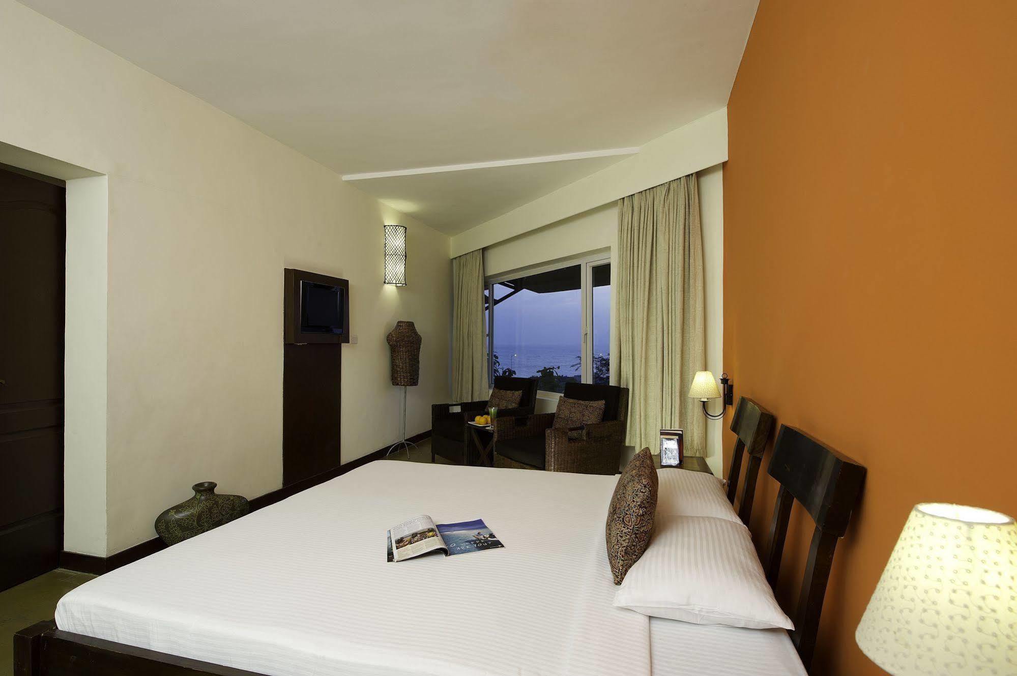 Annai Celestial Resorts Канякумари Екстериор снимка