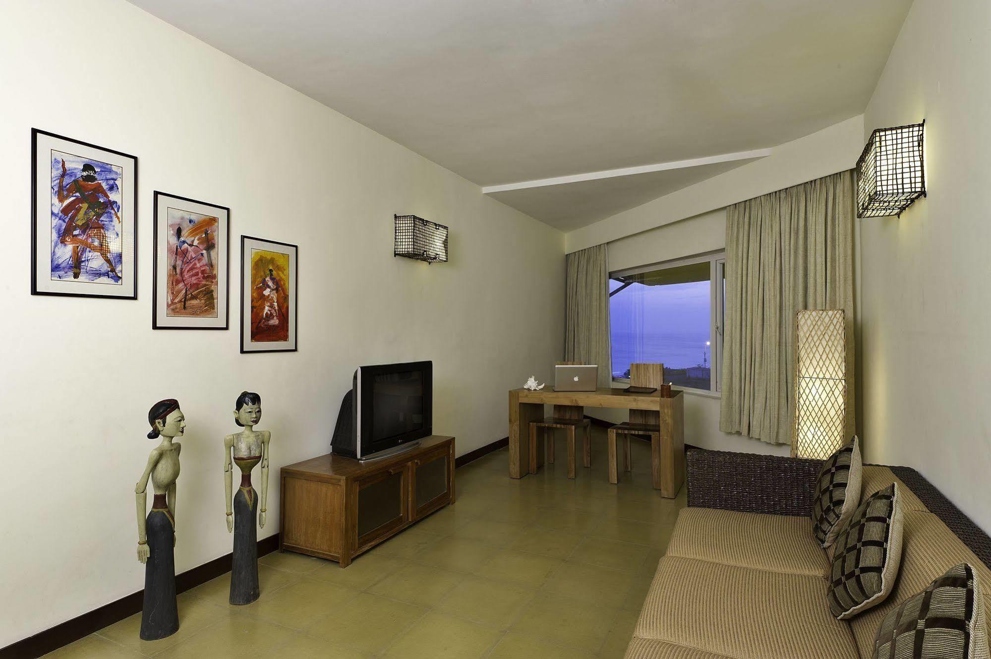 Annai Celestial Resorts Канякумари Екстериор снимка